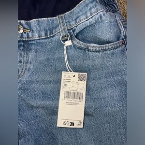 NEW Maternity wideleg jeans from MANGO!!! Size 6, medium blue.